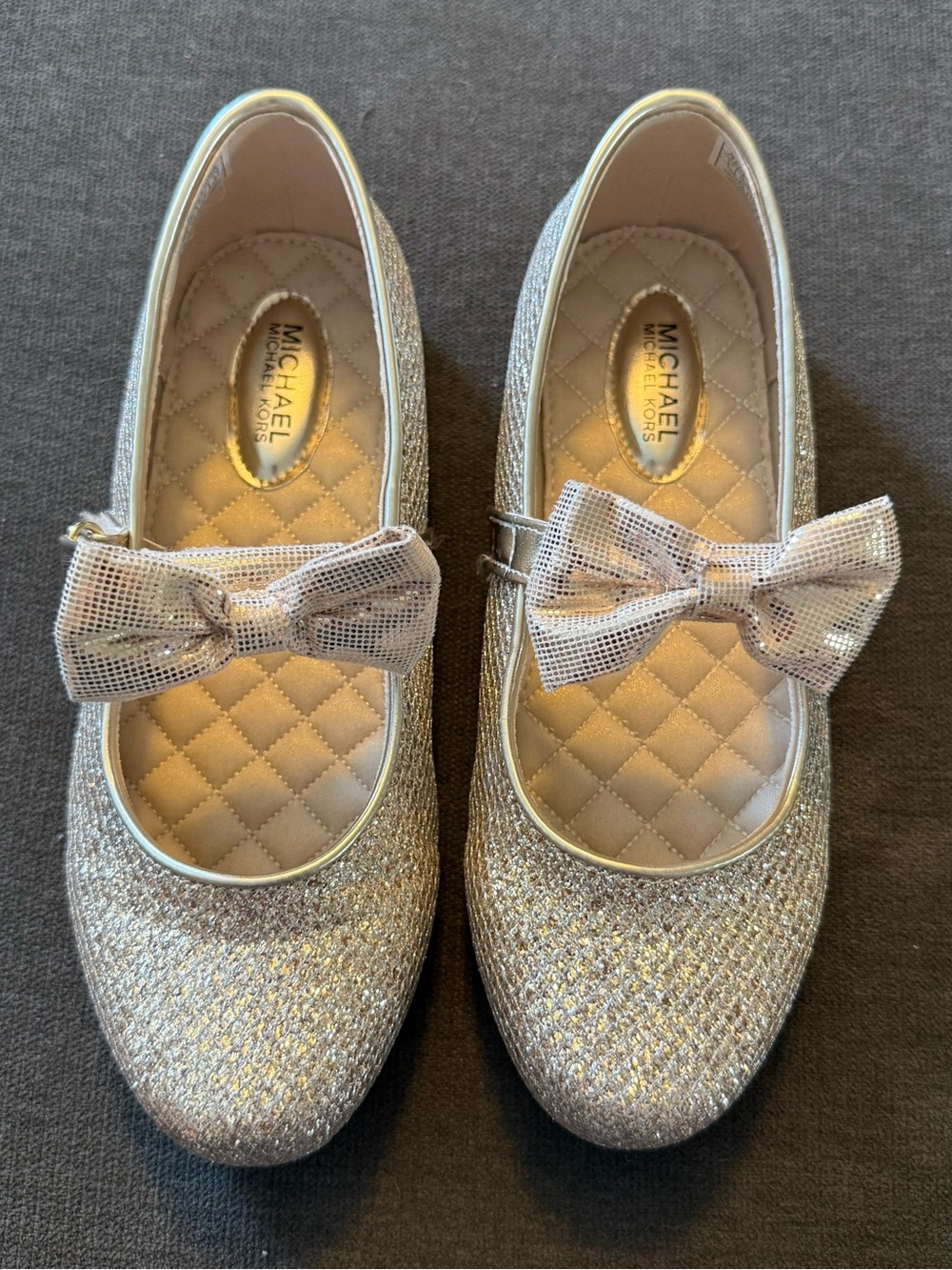Michael Kors Girls' Gold Glitter Bow Mary Jane Shoes Size 3